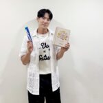 Yoo Yeon-seok Instagram - #협찬 팬들에게 즐거운 양치타임을 선물해준 #투스노트 #toothnote 감사해요🪥💙