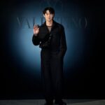 Yoo Yeon-seok Instagram - #광고 @maisonvalentino #언박싱발렌티노