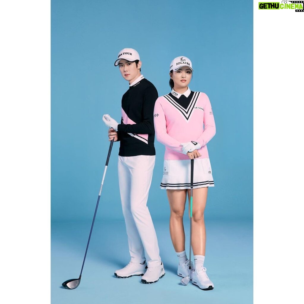 Yoo Yeon-seok Instagram - 🏌🏻‍♂️골프의 계절이 다가오네요~~!!! 늘 완벽한 핏으로 라운딩을 즐기게해주는 골프웨어!!!👍🏽😍 #광고 #프로가선택한 #PGATOUR골프웨어 #LPGA골프웨어 #고진영프로