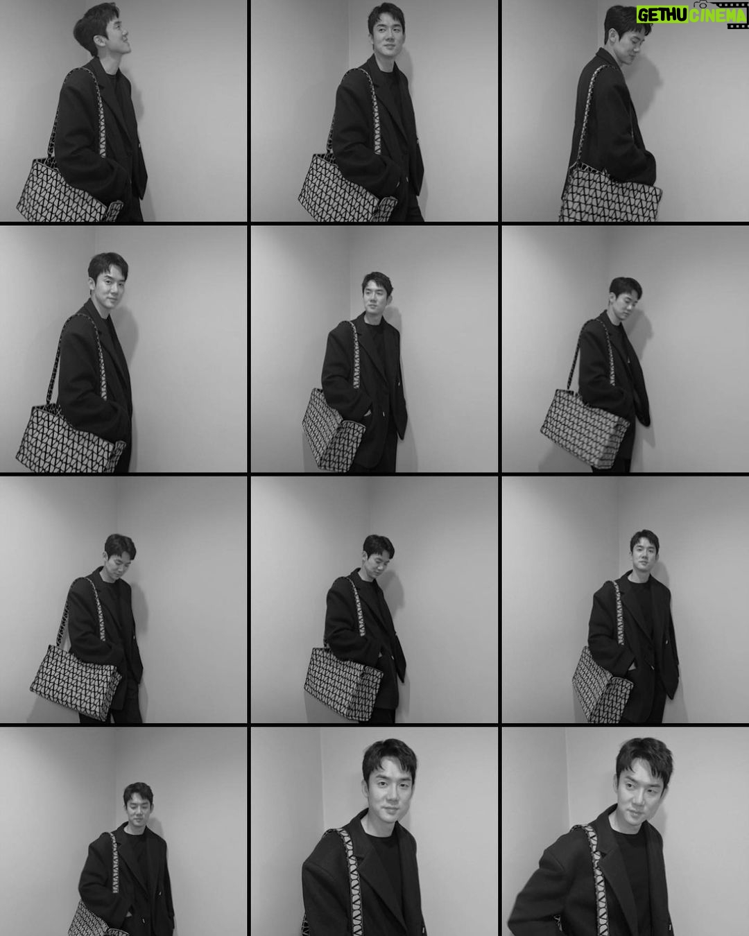 Yoo Yeon-seok Instagram - @Maisonvalentino