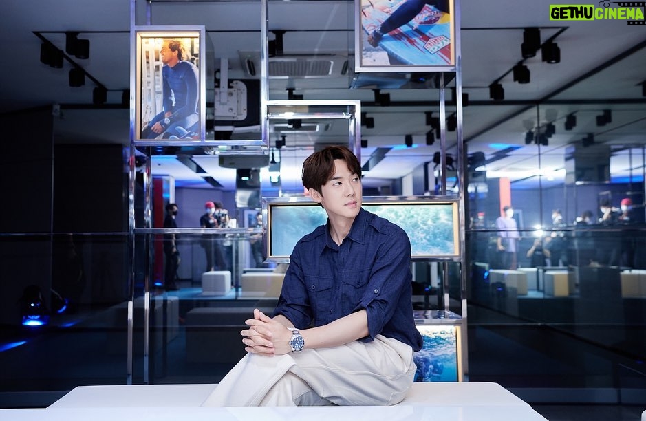 Yoo Yeon-seok Instagram - #태그호이어 #아쿠아레이서프로페셔널300 #TAGHeuerAquaracer #BeyondTheEdge