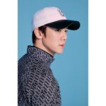 Yoo Yeon-seok Instagram - 🏌🏻‍♂️골프의 계절이 다가오네요~~!!! 늘 완벽한 핏으로 라운딩을 즐기게해주는 골프웨어!!!👍🏽😍 #광고 #프로가선택한 #PGATOUR골프웨어 #LPGA골프웨어 #고진영프로