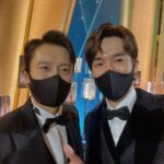 Yoo Yeon-seok Instagram - 3번째 진행 맡은 청룡영화상! 하지만 여전히 떨리네요. 혜수 선배님 올해도 감사했습니다. 그리고 오랜만에 만난 My Mr.Sunshine. 렌즈를 찾아 방황하는 그의 눈동자 ^^ 모두 반가웠어요!!!