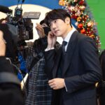 Yoo Yeon-seok Instagram - #EBS포스트코로나 1월 25일, 26일, 27일 2월 1일, 2일, 3일 (월~수) 오후 09:50 방송!