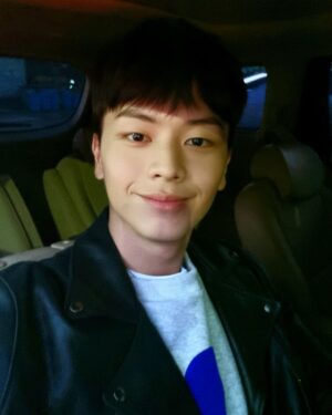 Yook Sung-jae Instagram - D-Day😎