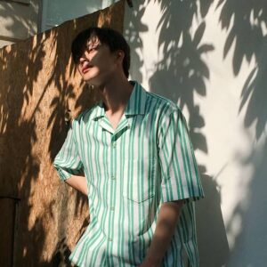 Yook Sung-jae Instagram - 퍼스트룩 비하인드 컷!😎
