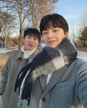Yook Sung-jae Instagram - 