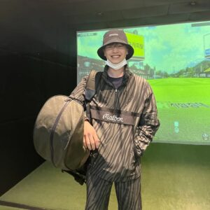 Yook Sung-jae Instagram - 골프 하구싶당ㅎ