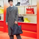 Yook Sung-jae Instagram - 맥시밀리언 데이비스의 새로운 감각을 더한 컬러와 모던한 실루엣으로 완성된 SS24 컬렉션👍 @FERRAGAMO @_MAXIMILIANDAVIS_ #FERRAGAMO #FERRAGAMOSS24 #광고