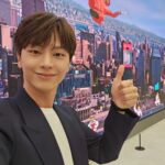 Yook Sung-jae Instagram - 강남역 mz세대를 위한 놀이터 삼성강남 스토어가 열렸습니다!! 다양한 볼거리가 있으니까 부담없이 편하게 놀러오세요!! 진심 재밌었다! #협찬 #SamsungGangnam #삼성강남 #삼성전자 #삼성 #SamsungKorea @samsungkorea