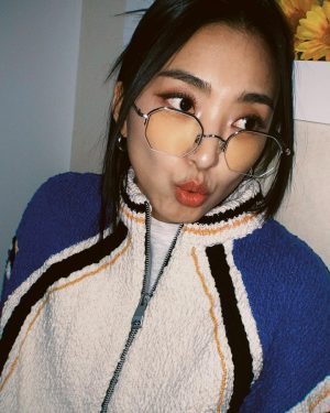 Yoon Bo-ra Instagram - :3