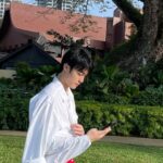 Yoon Chan-young Instagram - 따듯했던 반짝이는 💫
