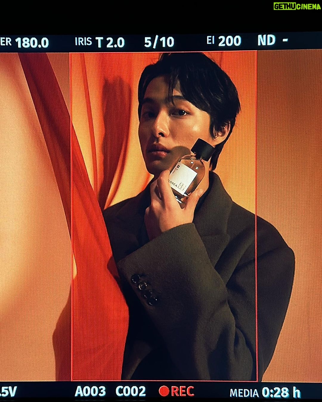 Yoon Chan-young Instagram - Elorea Heaven 🌼👍 @elorea is a luxury brand inspired by Korea’s rich history of fragrance and lifestyle. Their mission is to capture, preserve and share the stories of Korean heritage. I had the pleasure of being their first global ambassador, modeling for their premier fragrance collection, ‘The Elements’. - #ELOREA #fragrance #Eaudeparfum #perfume #perfumecollection #yoonchanyoung #향수 #향수광고
