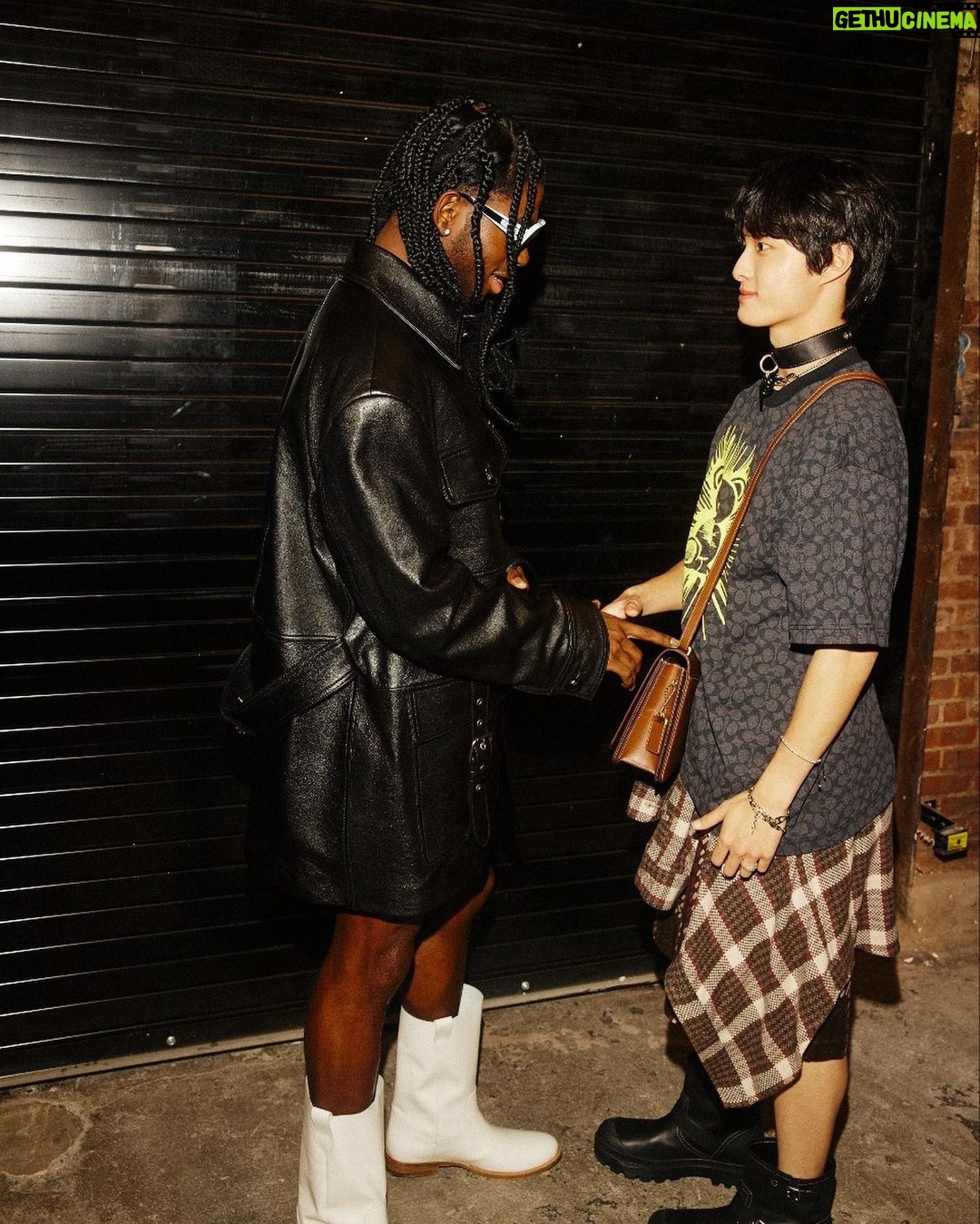 Yoon Chan-young Instagram - With @lilnasx @coach