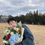 Yoon Chan-young Instagram - 소년비행 2가 공개되었습니다! 시즌에서 봐요 ☺️ @seezn_official @playlist_studio