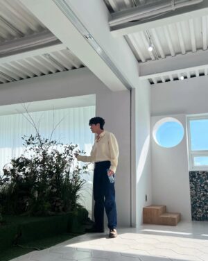 Yoon Doo-joon Instagram - 벌써 월요일이네요! 날씨가 점점 무더워지고 있으니까! 항상 건강관리하시고
이번주도 화이팅 힘냅시다!!!!!!