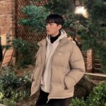 Yoon Doo-joon Instagram - 다음 주가 아마도 촬영장에서 올리는 마지막 게시물일듯?! 진짜 거의 다 왔어요 조금만 힘을 주세요!!!!! 일주일동안 요섭이 고생했고 기광이 어서오고~~ 바쁜동니도 이번 주 화이팅 여러분들이 젤 화이팅 하세요 으랏차!!!