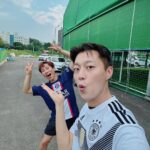 Yoon Doo-joon Instagram - 월요일입니닷 빨리 무더운 여름이 지나갔으면 좋겠네요😭 한 주 동안 화이팅하고 건강합시다👍