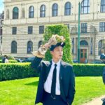 Yoon Doo-joon Instagram - 이번주는 이곳저곳에서 인사드리겠네요! 비 많이 오니까 우산 꼭 챙기시고 건강하고 행복한 한 주 보내봅시다!☺️☺️