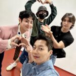 Yoon Doo-joon Instagram - 이번주는 날씨가 오락가락 하네요! 우산 꼭 챙기시고 냉방병 절대 조심!!💪💪🥲