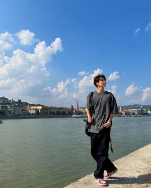 Jeonghan Instagram - Budapest✨