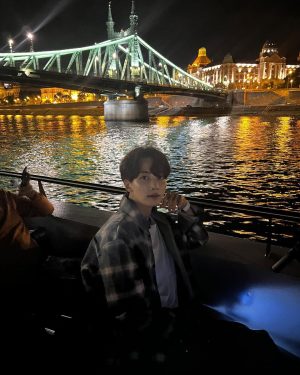Jeonghan Instagram - Budapest✨