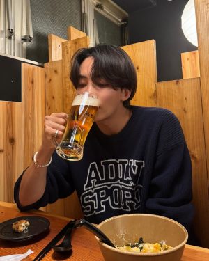 Jeonghan Instagram - 🍺🍺🍺