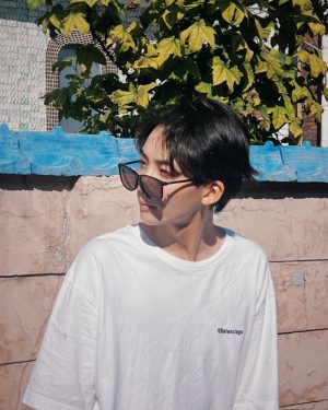 Jeonghan Instagram - 여름 끝인가 보다😎