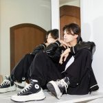 Yoon Jeong-han Instagram - #광고 @converse_kr 새 신을 신고 뛰어보자 팔짝😝 #런스타레거시
