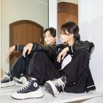 Yoon Jeong-han Instagram - #광고 @converse_kr 새 신을 신고 뛰어보자 팔짝😝 #런스타레거시