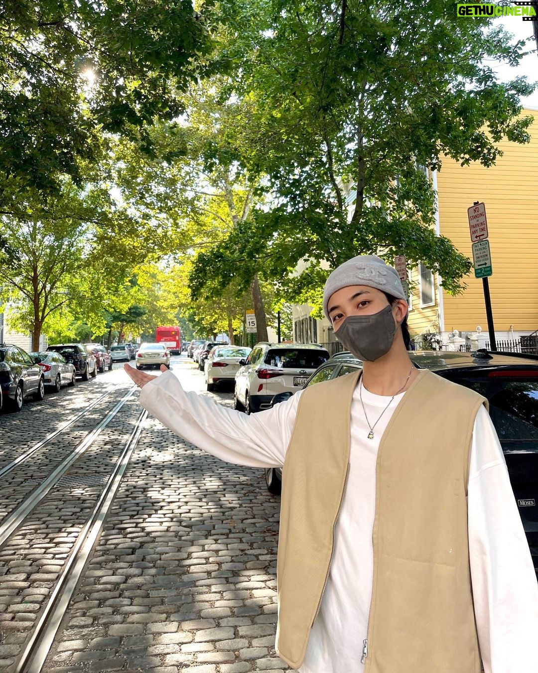 Yoon Jeong-han Instagram - Washington DC 😆 Washington D.C.