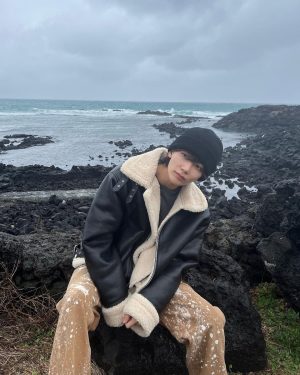 Jeonghan Instagram - 😊🥶🤧