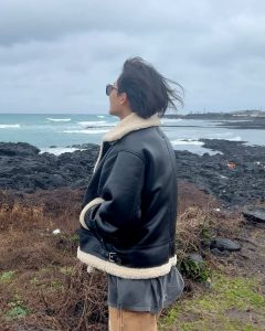 Yoon Jeong-han Instagram - 😊🥶🤧