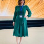 Yosra El Lozy Instagram - المرأة المصرية أيقونة النجاح... سعدت جداً باعتباري إحدى الأمهات المؤثرات على المجتمع بشكل إيجابي بسبب دورى فى نشر الوعى عن مشاكل الصم و ضعاف السمع فى مصر. ولكن أسعدنى أكثر مقابلتى لمجموعة قوية جداً من الأمهات المثابرات اللاتي استطعن تخطى العديد من التحديات حتى جعلن أبنائهن أبطال فى مختلف المجالات. It was an absolute honour being recognized as a Mother who was able to spread awareness about hearing loss issues in Egypt. The most amazing thing I encountered that day was meeting all these strong women and mothers who managed to stand by their children in their journeys to success. They are my role models and I salute them all. Photo by @ranaosama97 Dress @saraonsiofficial make-up @sohakhoury hair @ahmed__mounir jewelry @glamour.jewellery styling @youmnamoustafa