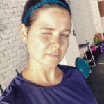 Yosra El Lozy Instagram - Time to lose some serious baby weight 👨‍👩‍👧‍👧🍼🏋️‍♂️ Who’s with me? #mama #weightlossjourney #babygirl #challengeyourself