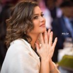 Yosra El Lozy Instagram - Happy New Year to you all ❤️ Wishing you a year full of health, happiness and success كل سنة و أنتم طيبين و يا رب السنة اللى جاية تكون مليانة صحة و سعادة و نجاح 🎊