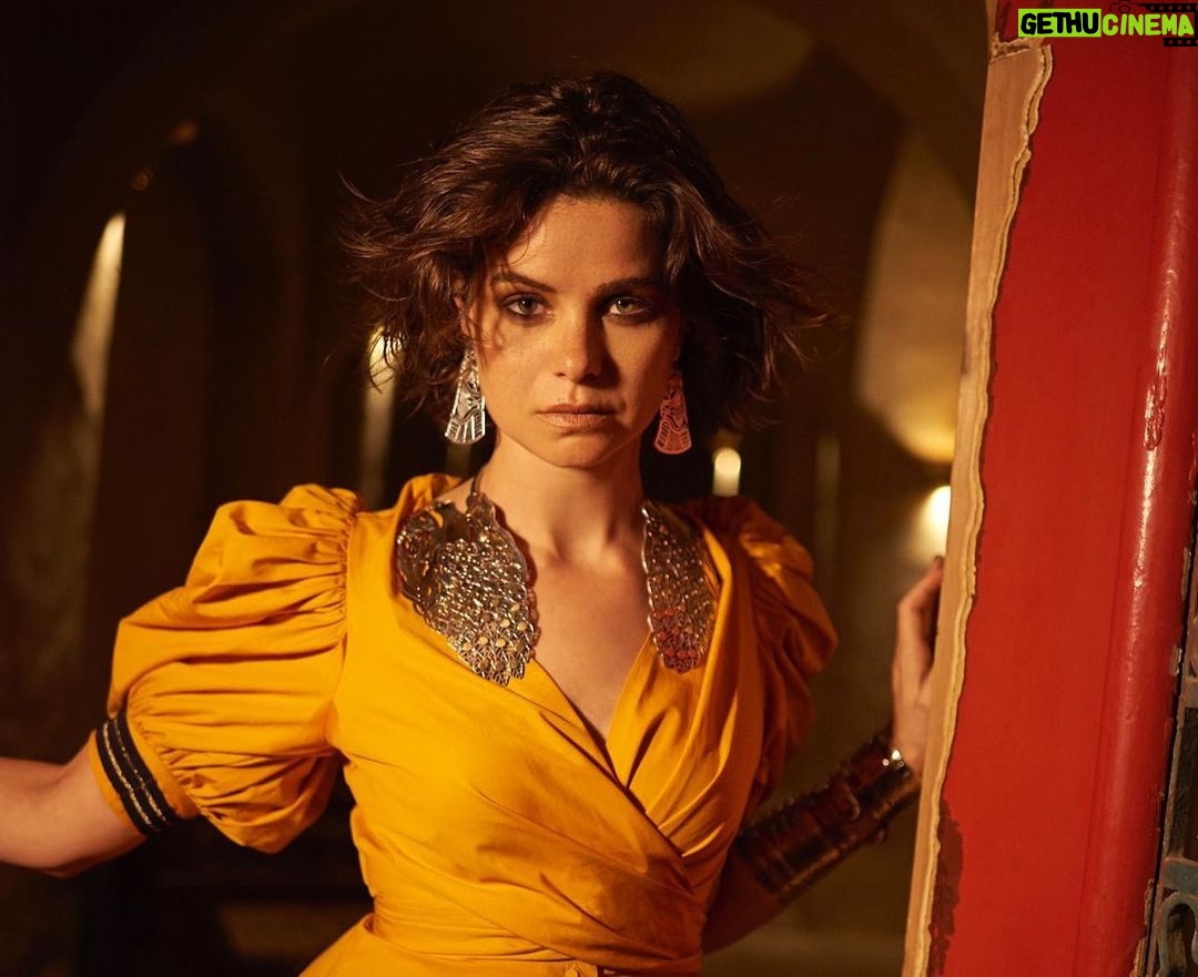 Yosra El Lozy Instagram - From my July 2019 Cover Story for Haya Magazine Photography: @aezzeldinn Styled by: @yasmineeissa Hair: @shady_hair_stylist Makeup: @dianaharbymua Production: @nineteen84management Jewelry: @azzafahmy