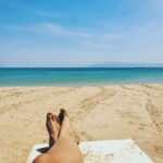 Yosra El Lozy Instagram - Yesterday, I got the chance to chill by the beach as an adult person without my kids.. As much as I enjoy spending every minute with them, I reached a point where I needed to be alone for a couple of hours. It's hard to live with "mom guilt", so this is just a reminder that we need to take care of ourselves so we can be happy mums with happy kids!