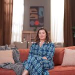 Yosra El Lozy Instagram - الاكتئاب مش ضعف وطلب المساعدة بيتطلب قوة كبيرة. في الفيديو ده (الجزء الأول)، Yosra El Lozy يسرا اللوزى كلمتنا عن رحلتها مع الاكتئاب والعلاج النفسي بعد جائحة كورونا والولادة. شكرا للفنانة يسرا على شجاعتها في مشاركة قصتها ومساهمتها في العمل ده لزيادة الوعي عن الصحة النفسية. الخط الساخن للأمانة العامة للصحة النفسية: 16328 المنصة الوطنية الإلكترونية للصحة النفسية وعلاج الإدمان بالمجان: http://nmhp.mohp.gov.eg/mental/web/ar