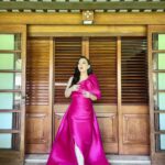 Yuanita Christiani Instagram - There is just something magical about pink✨ . Gown @cynthiatan__ Brushed @ay.mua Hair @ay.mua