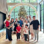 Yuanita Christiani Instagram - Nongkrong rasa staycation😂 Makasih tuan rumah kesayangan sudah rela rumahnya diacak-acak @sandradewi88 🤪 Kami terlalu nyaman dan MENOLAK pulang sejujurnya, gak berminat buka kos2an gitu disana?😂