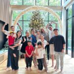 Yuanita Christiani Instagram - Nongkrong rasa staycation😂 Makasih tuan rumah kesayangan sudah rela rumahnya diacak-acak @sandradewi88 🤪 Kami terlalu nyaman dan MENOLAK pulang sejujurnya, gak berminat buka kos2an gitu disana?😂