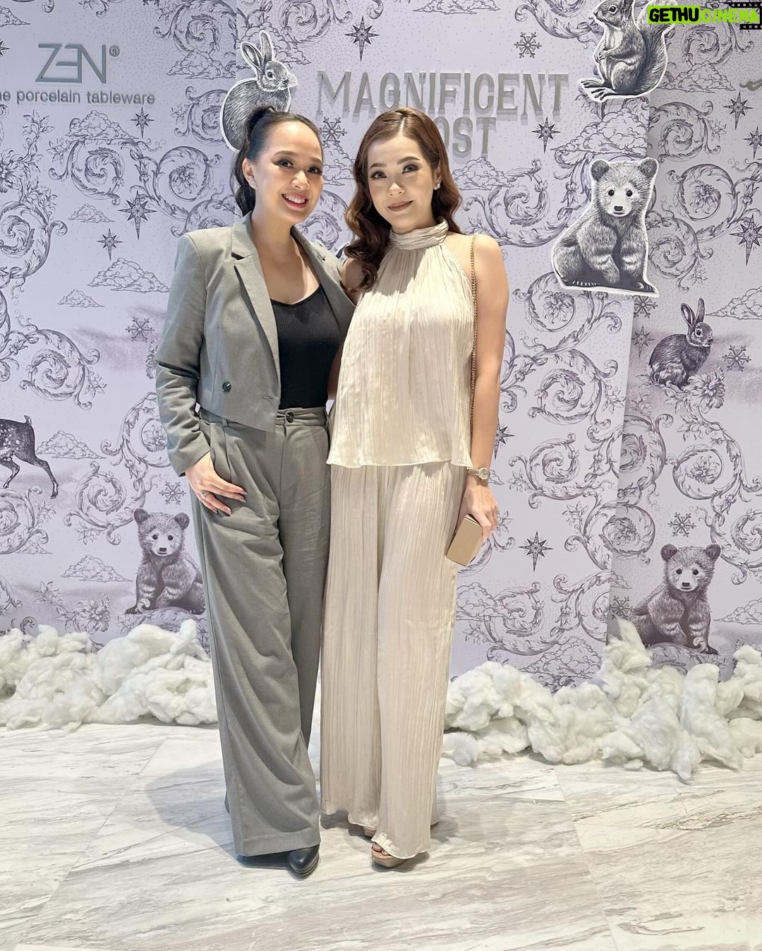 Yuanita Christiani Instagram - Along with lovely peeps at the latest collaborations of @sandradewi88 X @zentableware event ππ«Άπ»