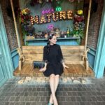 Yuanita Christiani Instagram - Perfect Match 😍 Shoes & Headband @pvra.official X @sandradewi88