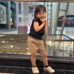 Yuanita Christiani Instagram – my everyday mood booster🎉
.
outfit @ariellainstyle