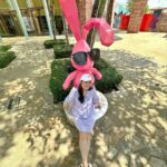 Yuanita Christiani Instagram - Lovely weekend 🐰💜 . 👗 @ariellainstyle