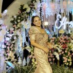 Yuanita Christiani Instagram - trust the timing of your life ✨ . Gown @cynthiatan__ brushed @karenshenna.makeup hair @michellocks