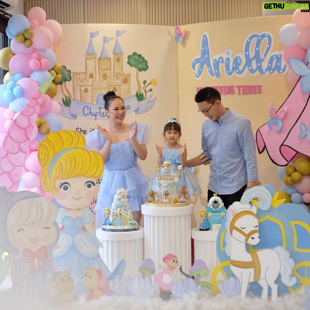 Yuanita Christiani Instagram - Akhirnya hari yang ditunggu-tunggu ayiewa datang juga❤️ @ariellalenorawiguna special request dari yang ulang tahun temanya maunya Cinderella, warna harus blue & pink, characters yang wajib ada pokoknya sesuai request yang mulia🤣