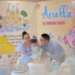 Yuanita Christiani Instagram - Akhirnya hari yang ditunggu-tunggu ayiewa datang juga❤️ @ariellalenorawiguna special request dari yang ulang tahun temanya maunya Cinderella, warna harus blue & pink, characters yang wajib ada pokoknya sesuai request yang mulia🤣
