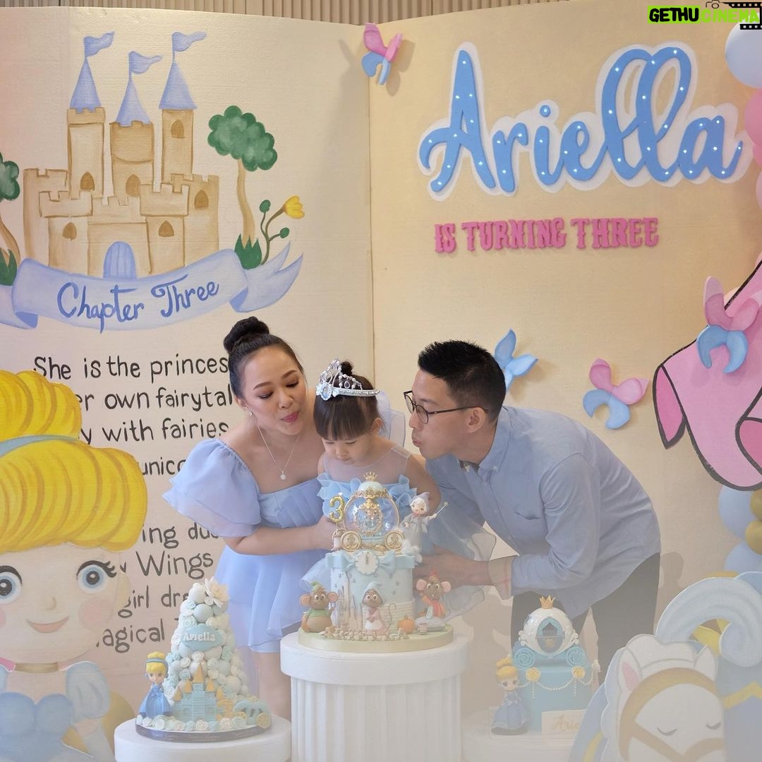 Yuanita Christiani Instagram - Akhirnya hari yang ditunggu-tunggu ayiewa datang juga❤️ @ariellalenorawiguna special request dari yang ulang tahun temanya maunya Cinderella, warna harus blue & pink, characters yang wajib ada pokoknya sesuai request yang mulia🤣